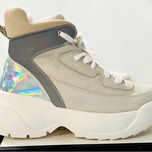 ISO: Free People Platforme Luca High-Top Chunky Sneakers